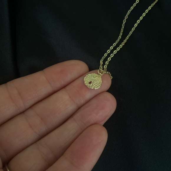 SOLD Repurposed Vintage Sand Dollar Charm Necklace - Picture 3 of 3